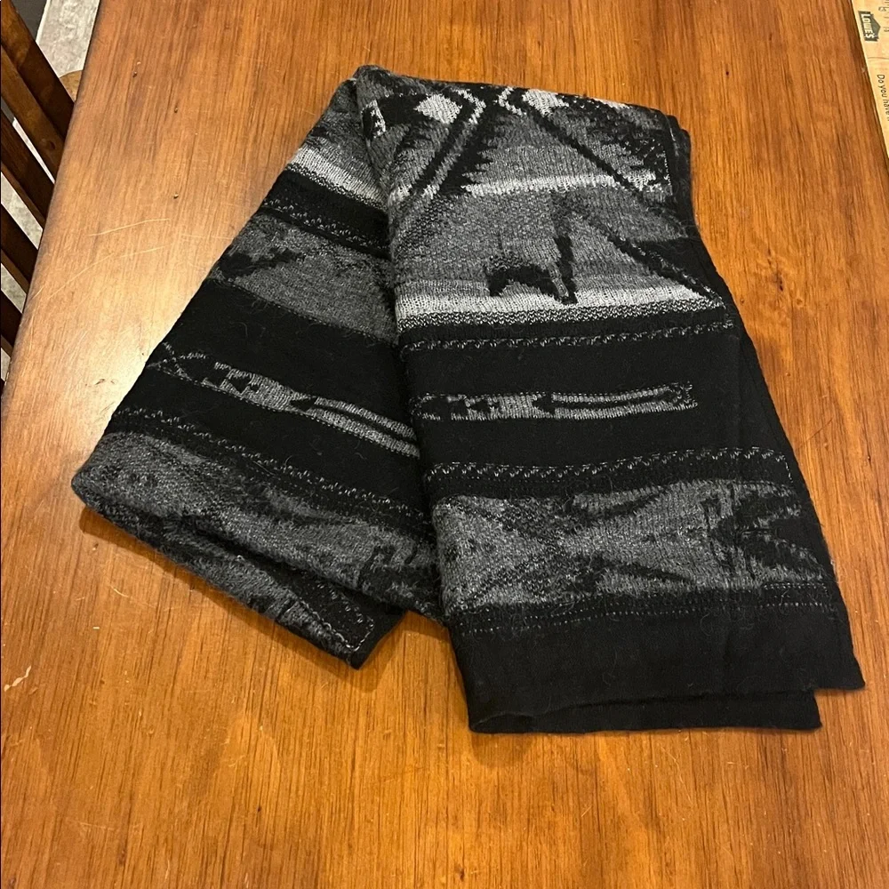 Polo Ralph Lauren Southwestern Beacon Aztec Scarf black gray